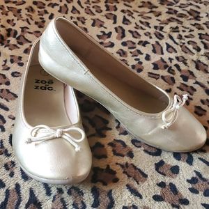 Gold Flats Size 2